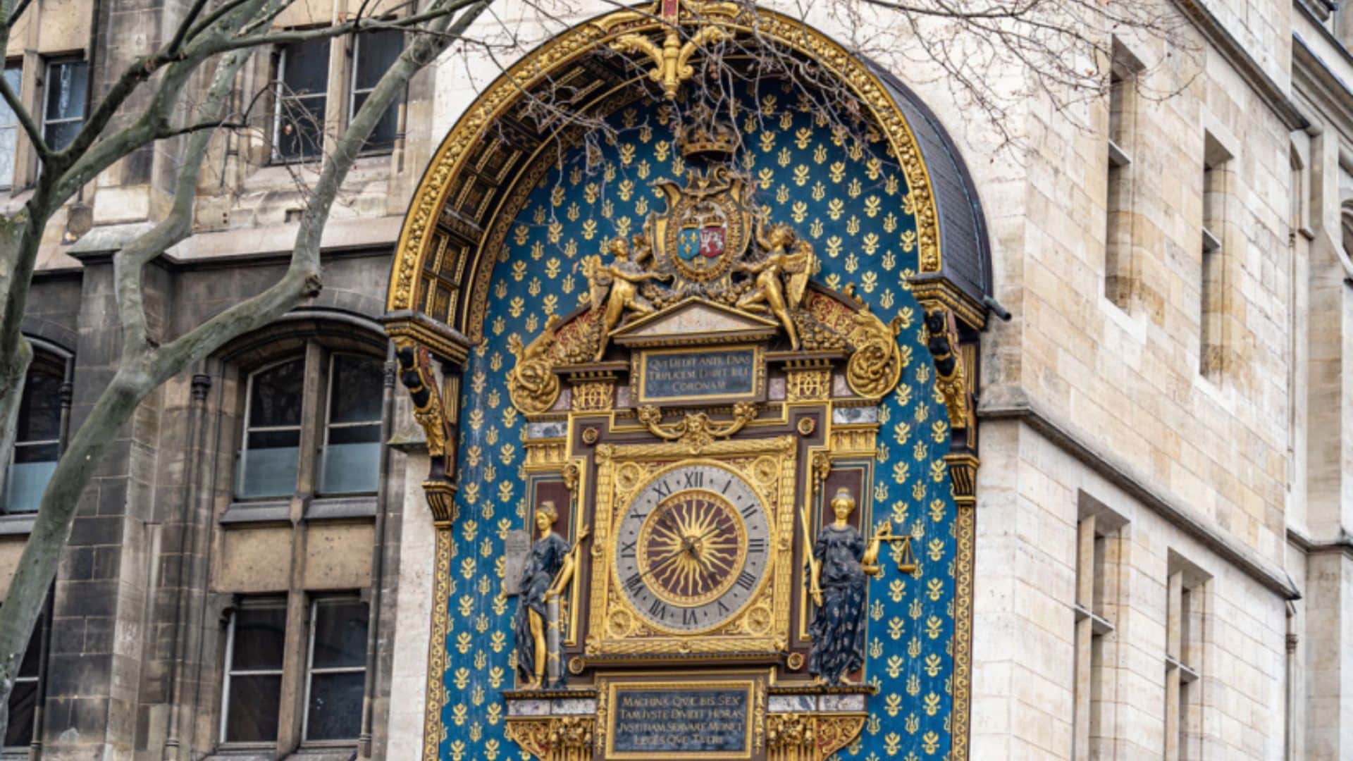 The first public clock of Paris on the Conciergerie, located in the 1st arrondissement