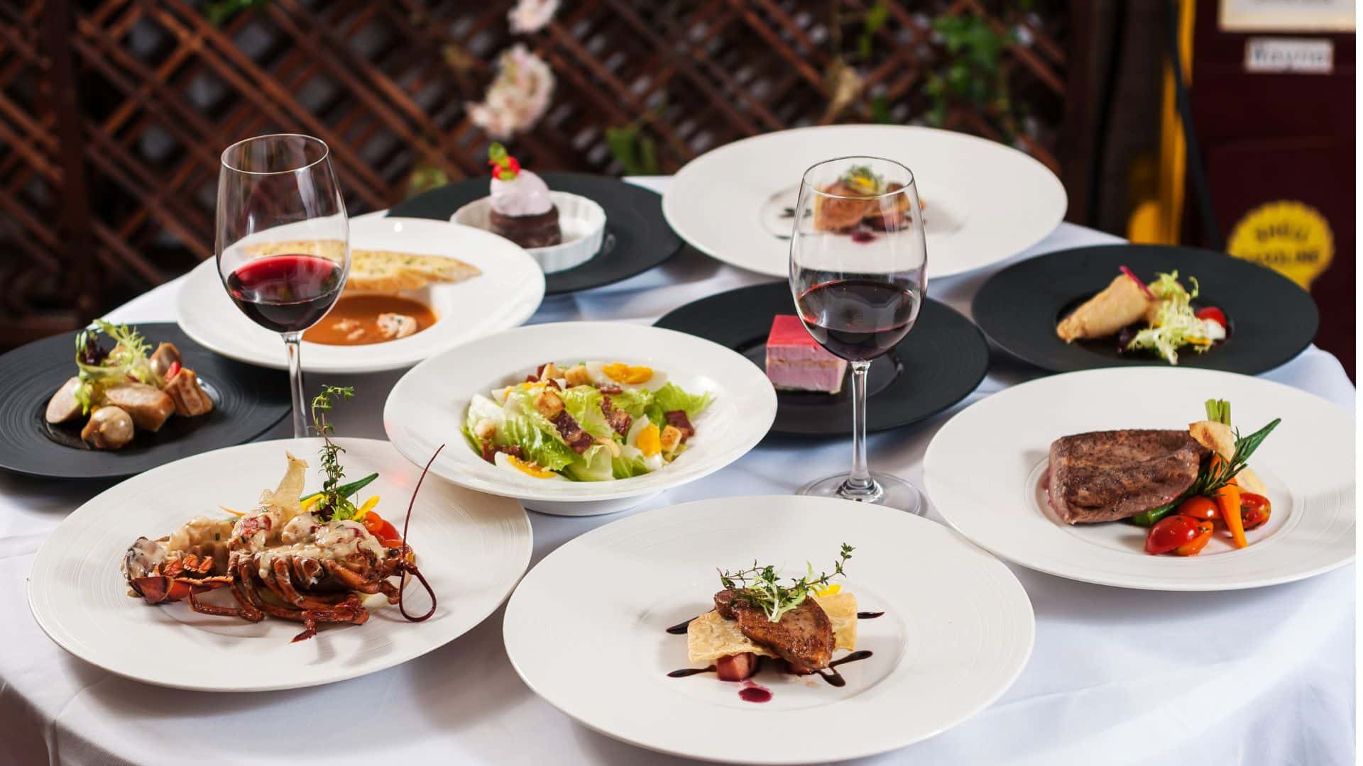 French fine dining with gourmet dishes and wine in Paris 1st arrondissement